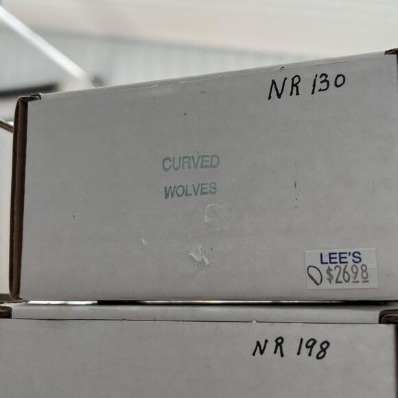 The Porcelain Garden Night Light Lithophane Wolf Wolves Curved USA NEW - Picture 2 of 9